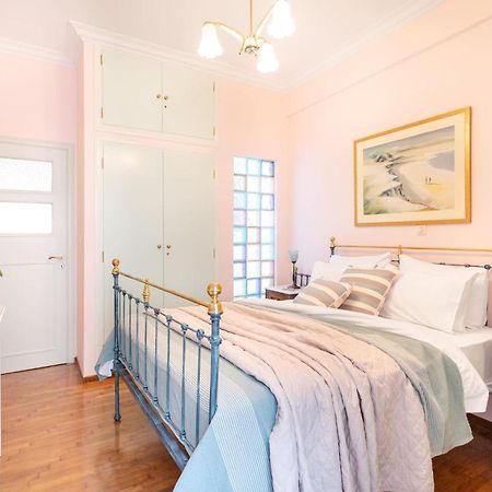 아테네 Bright, Calming Retreat With A Balcony Near Metro! 아파트 외부 사진