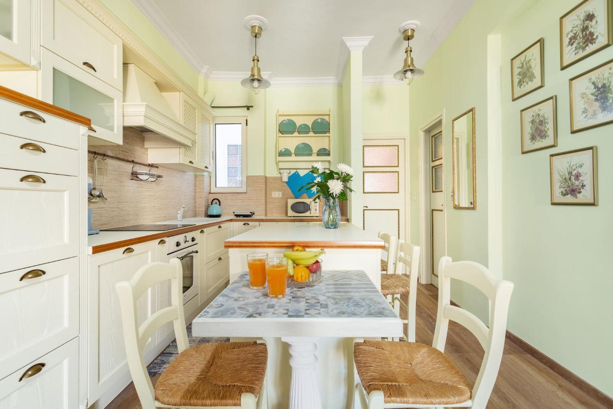 아테네 Bright, Calming Retreat With A Balcony Near Metro! 아파트 외부 사진